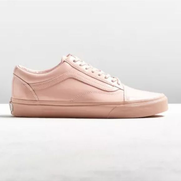 Vans Old School Patten Leather Low Sneakers in Pastele Pink - Picture 1 of 10